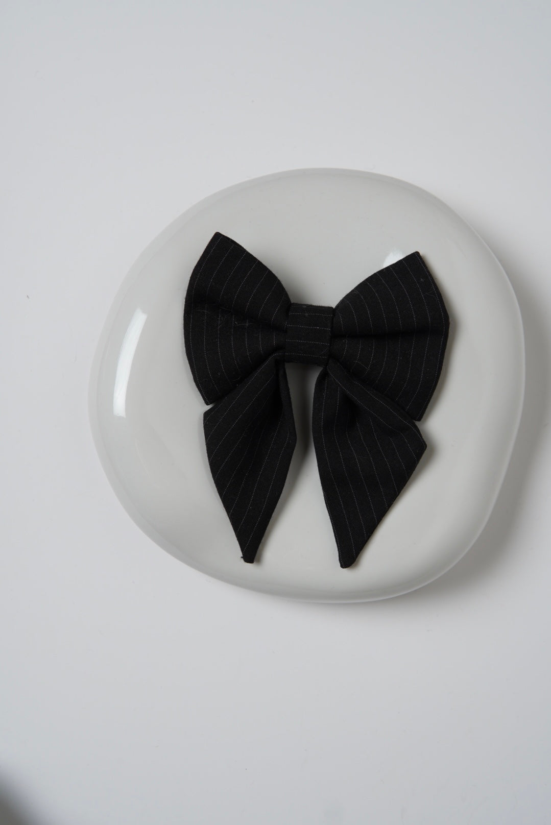 Elegant dog bow tie