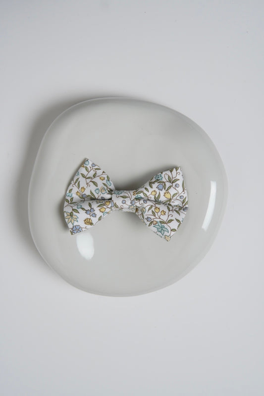 Cute flower dog bow tie