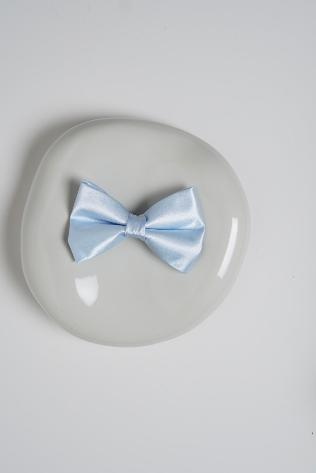 Blue satin bow tie for dogs