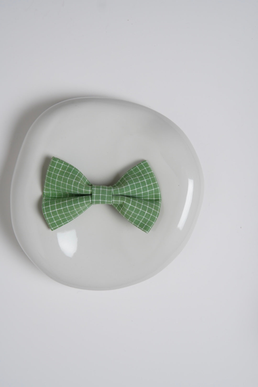 Green checkered bow tie